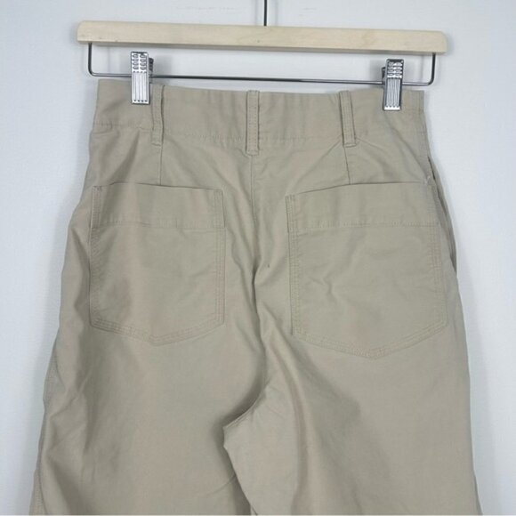 Aritzia Wilfred Free Day-Off Pant High-waisted, pleated pants 4 - Picture 6 of 7